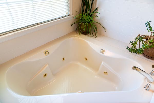 Soaking Tub Installation in Harrodsburg