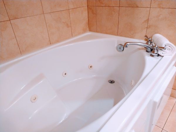 Acrylic Tub Installation in Harrodsburg