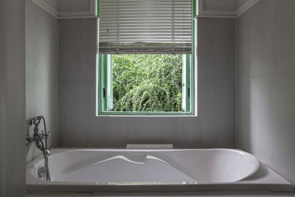 Fiberglass Tub Installation in Harrodsburg